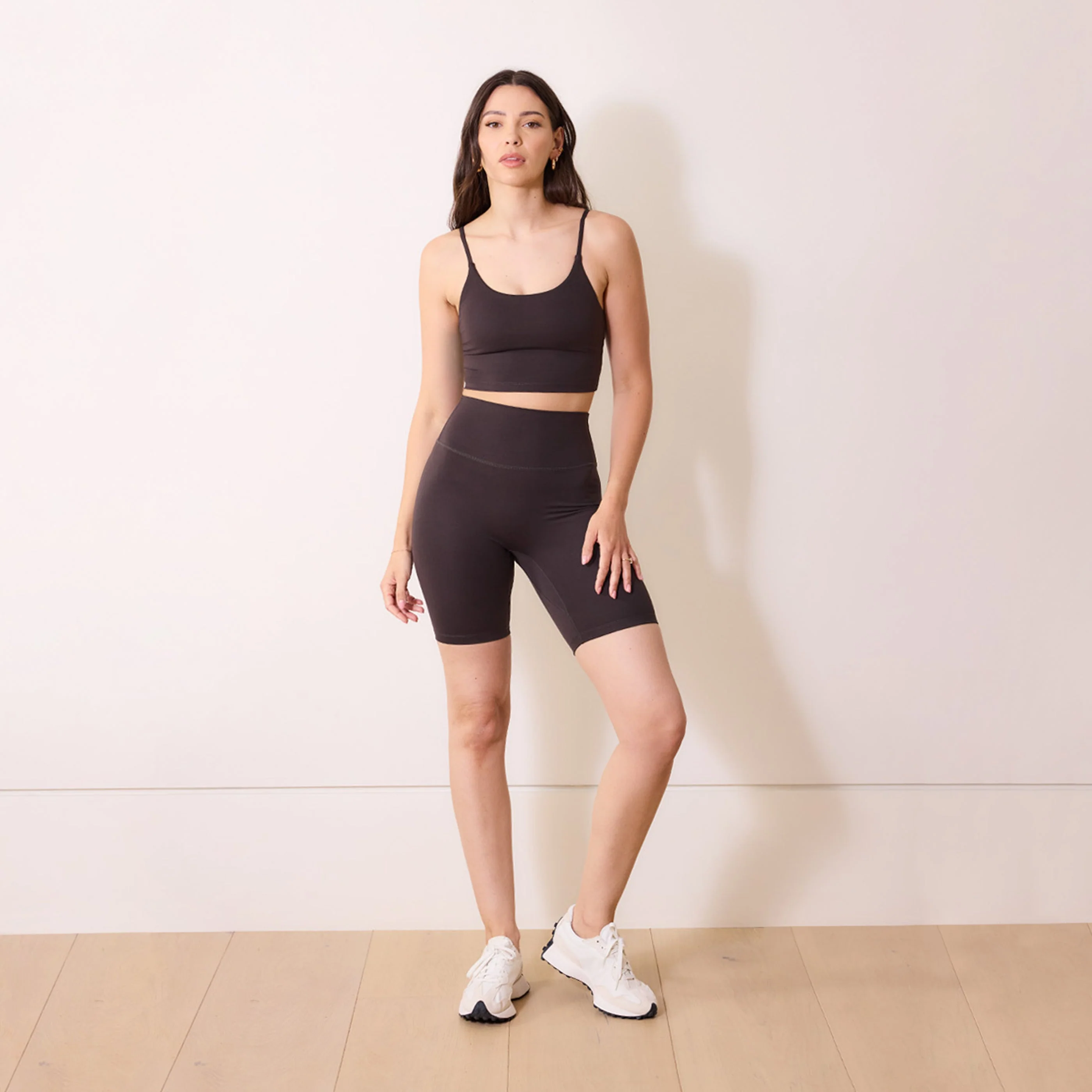 24/7 Revitalise Cycling Shorts - Black Coffee - Image 2