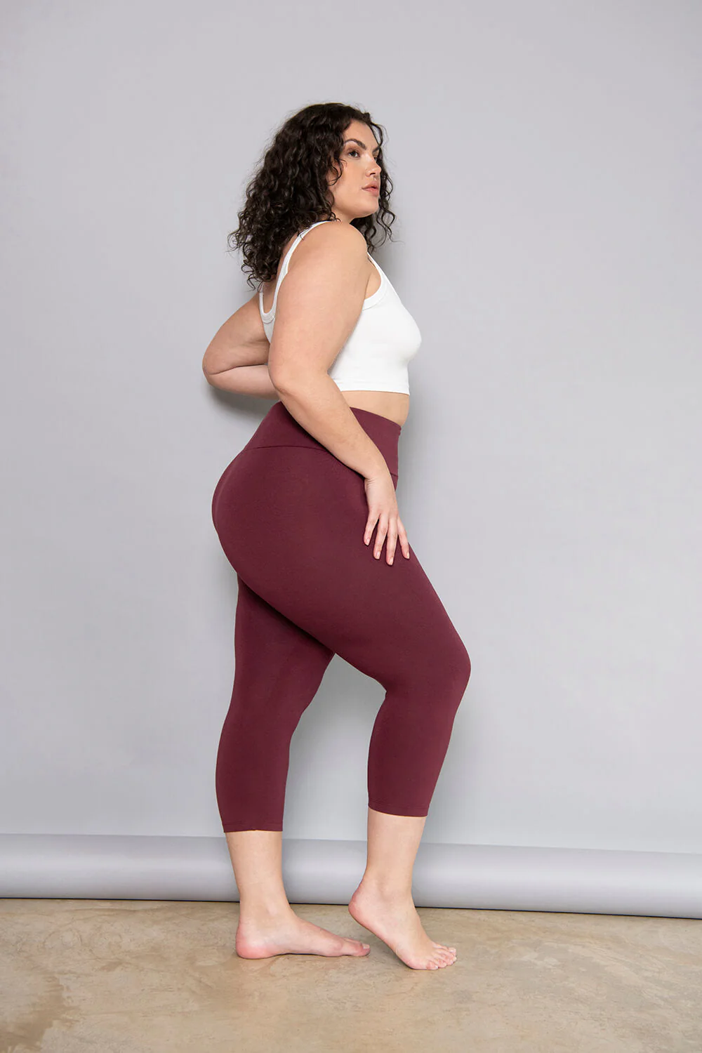 Cropped Lightweight Leggings - Burgundy - Image 3