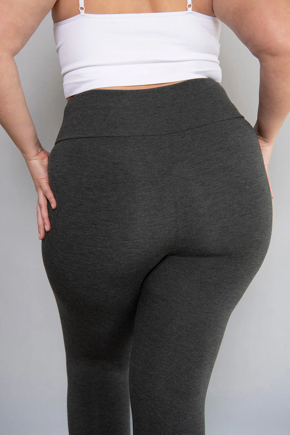 Cropped Lightweight Leggings - Dark Grey - Image 4