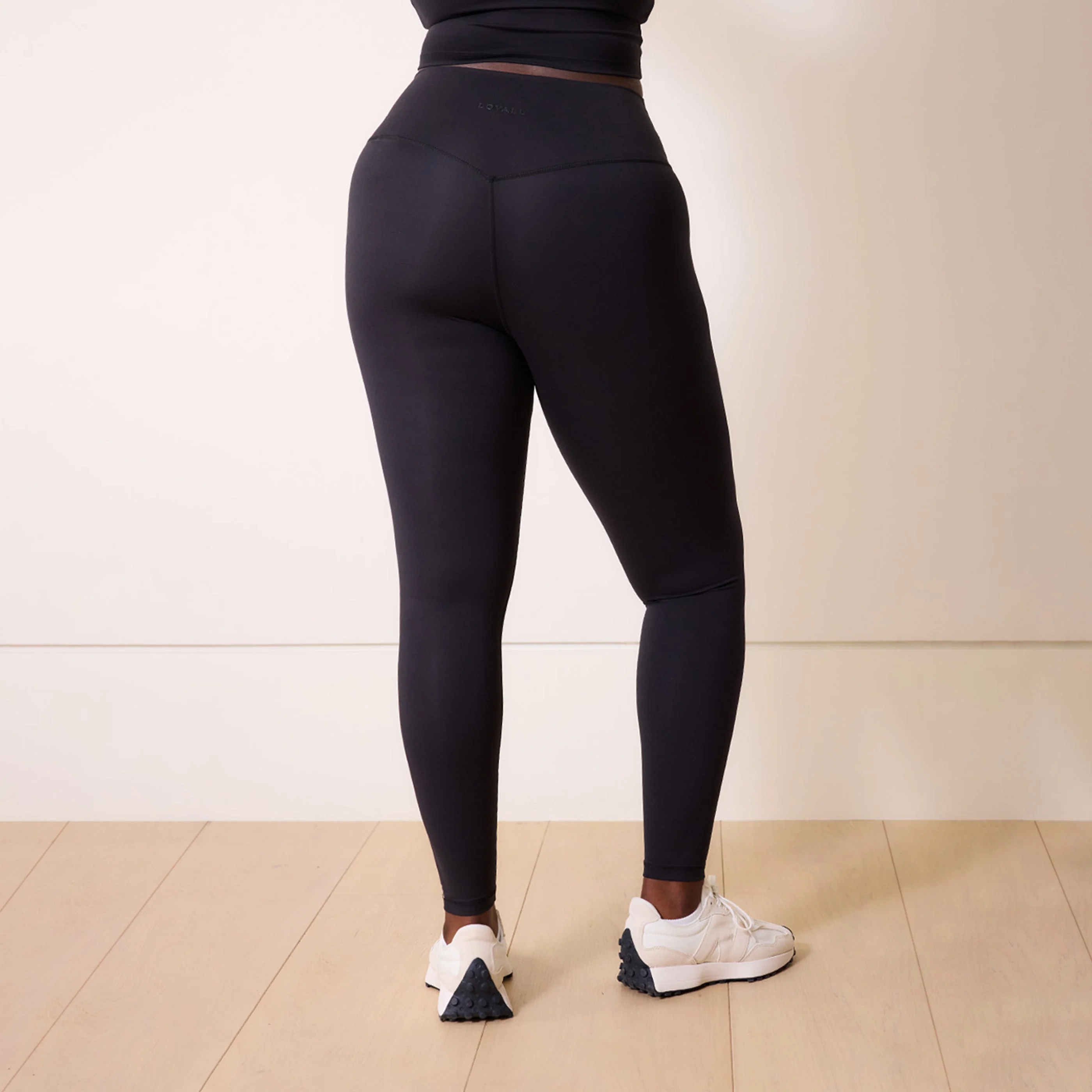 Curve 24/7 Revitalise 7/8 High Waisted Leggings - Midnight Black - Image 3