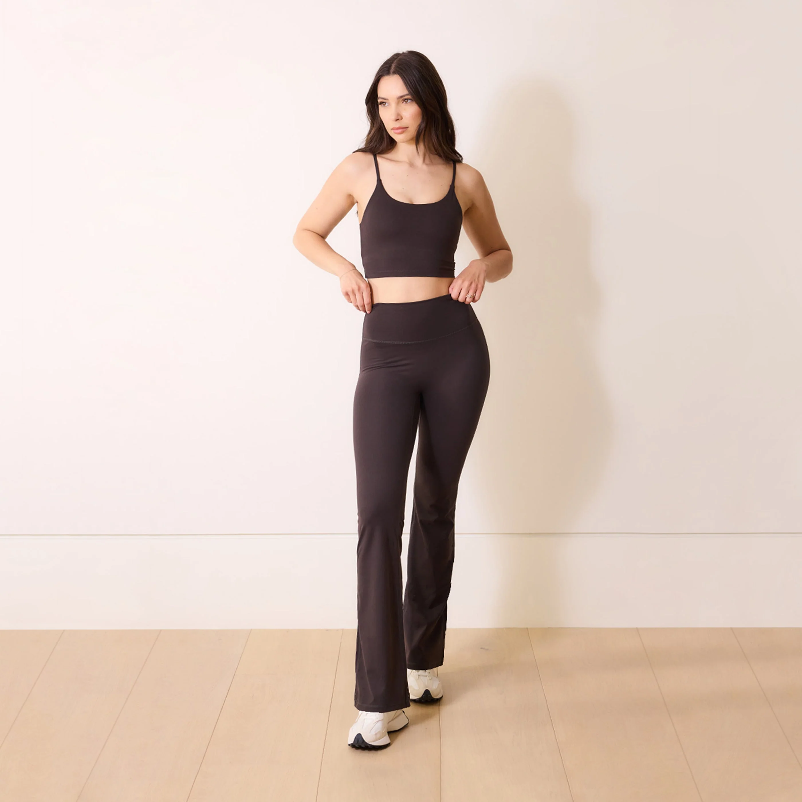 Curve 24/7 Revitalise Sports Bra - Black Coffee - Image 3