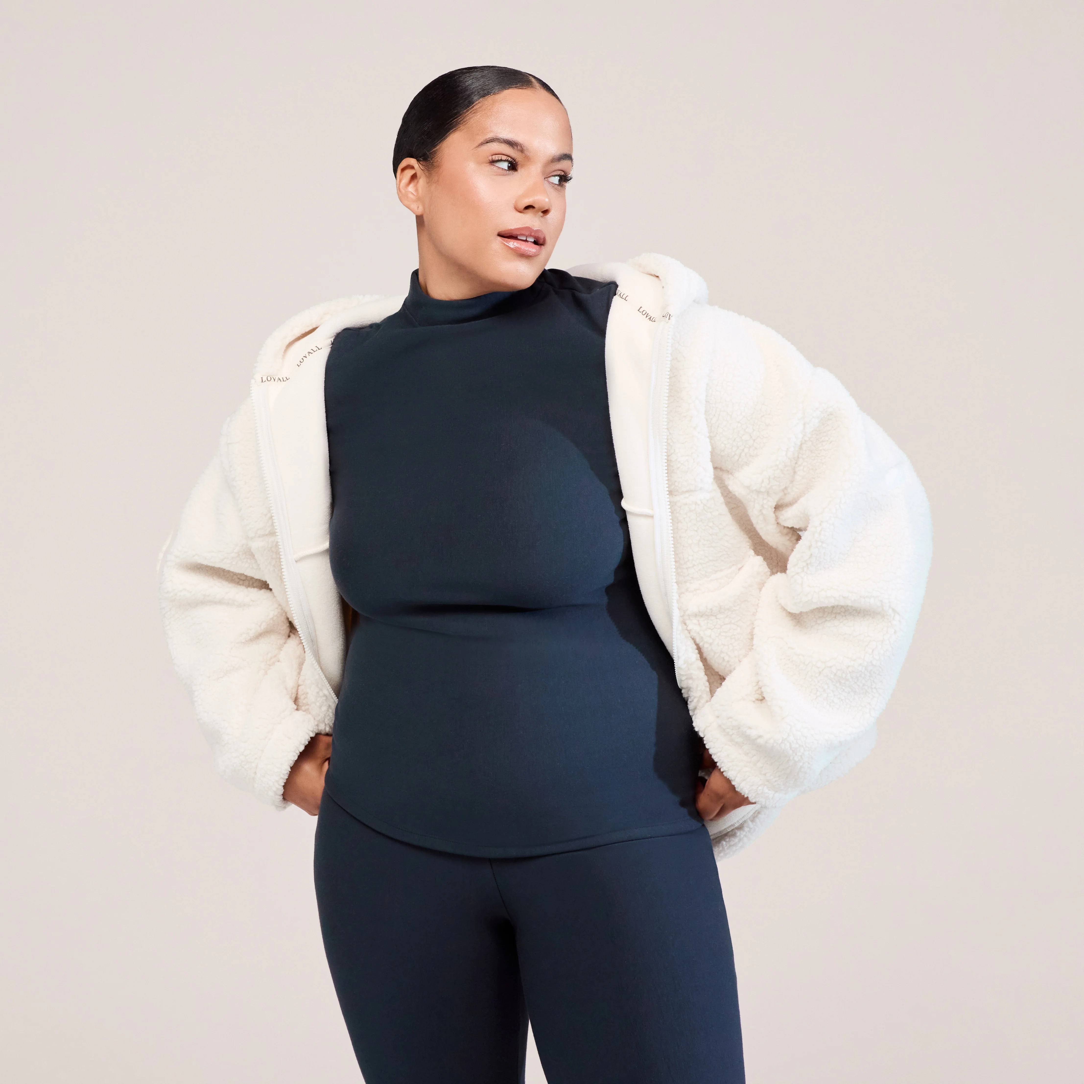 Curve Borg Fleece - Snow White - Image 5
