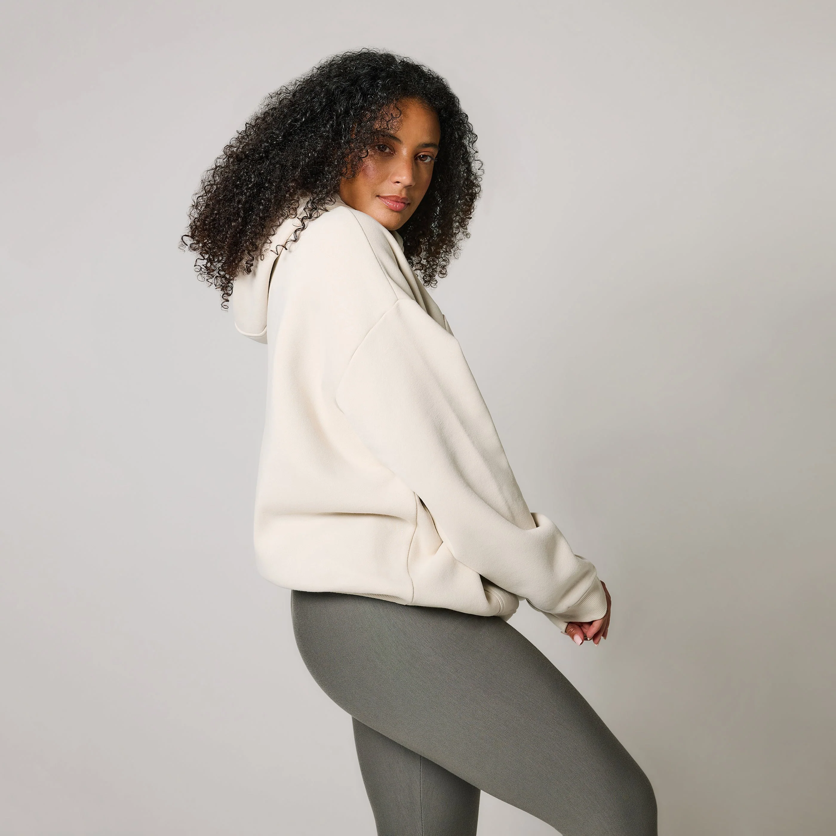 Curve Heavyweight Oversized Hoodie - Ecru - Image 5