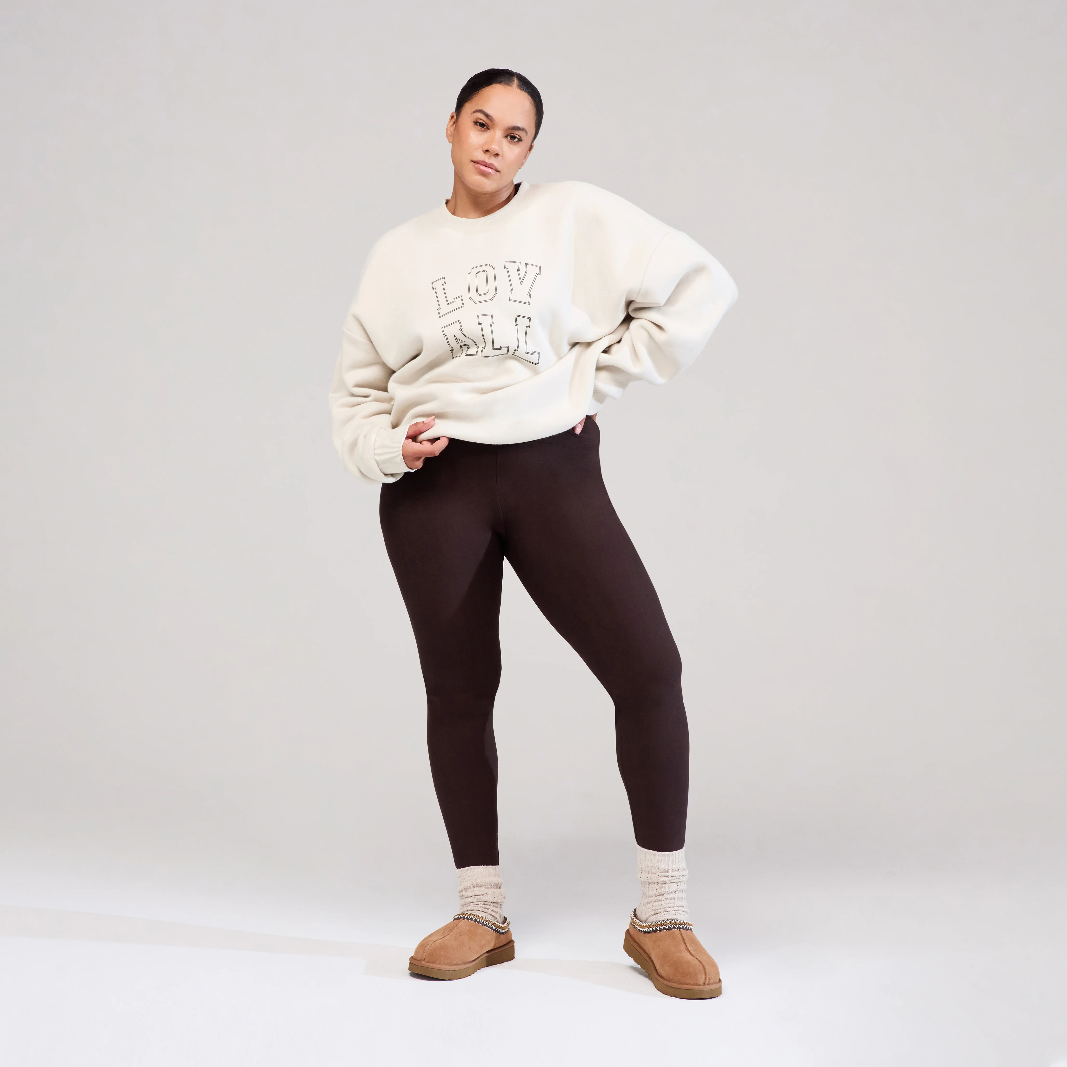 Curve Heavyweight Oversized Sweatshirt Varsity - Ecru - Image 4