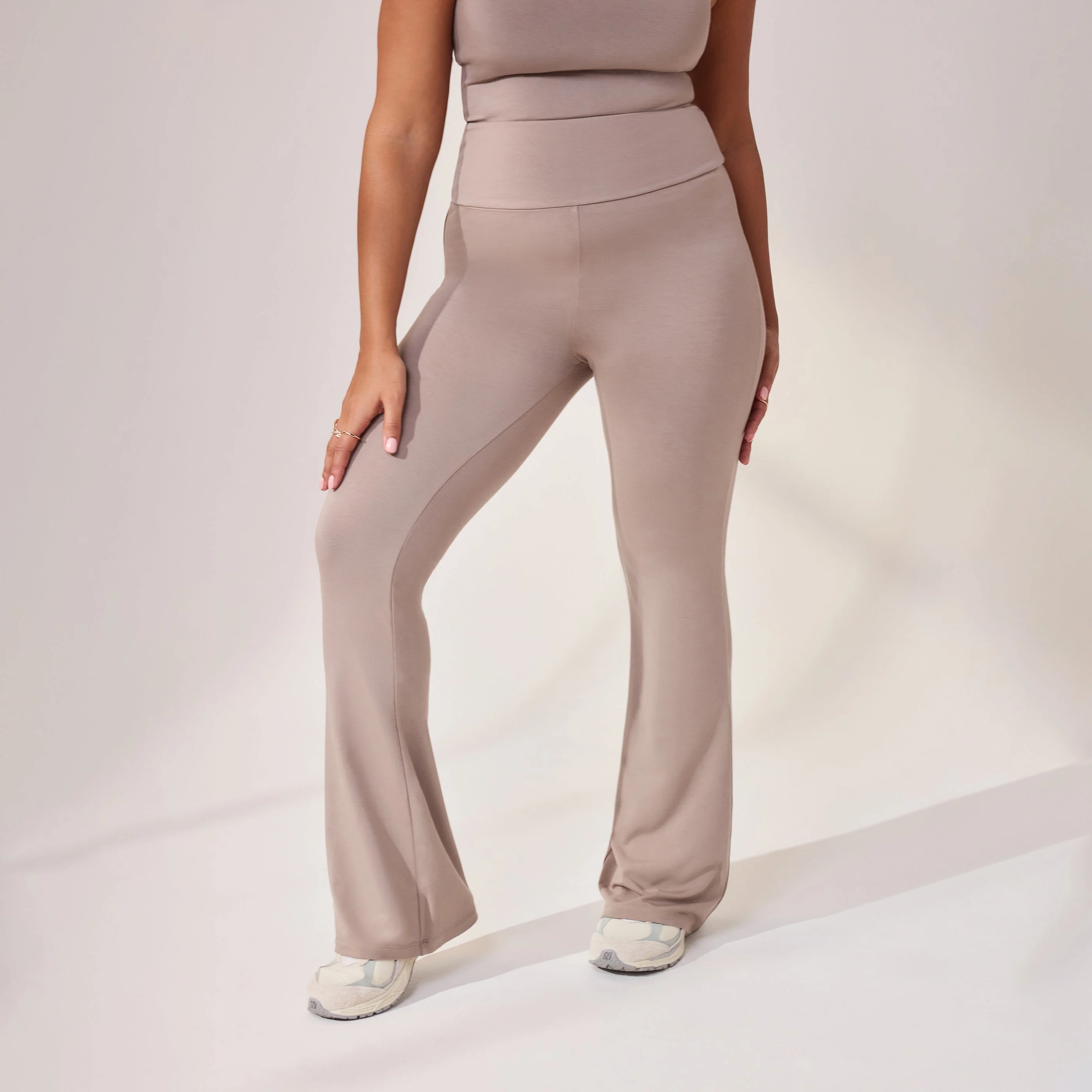 Curve Lightweight Flare Leggings - Stone - Image 5