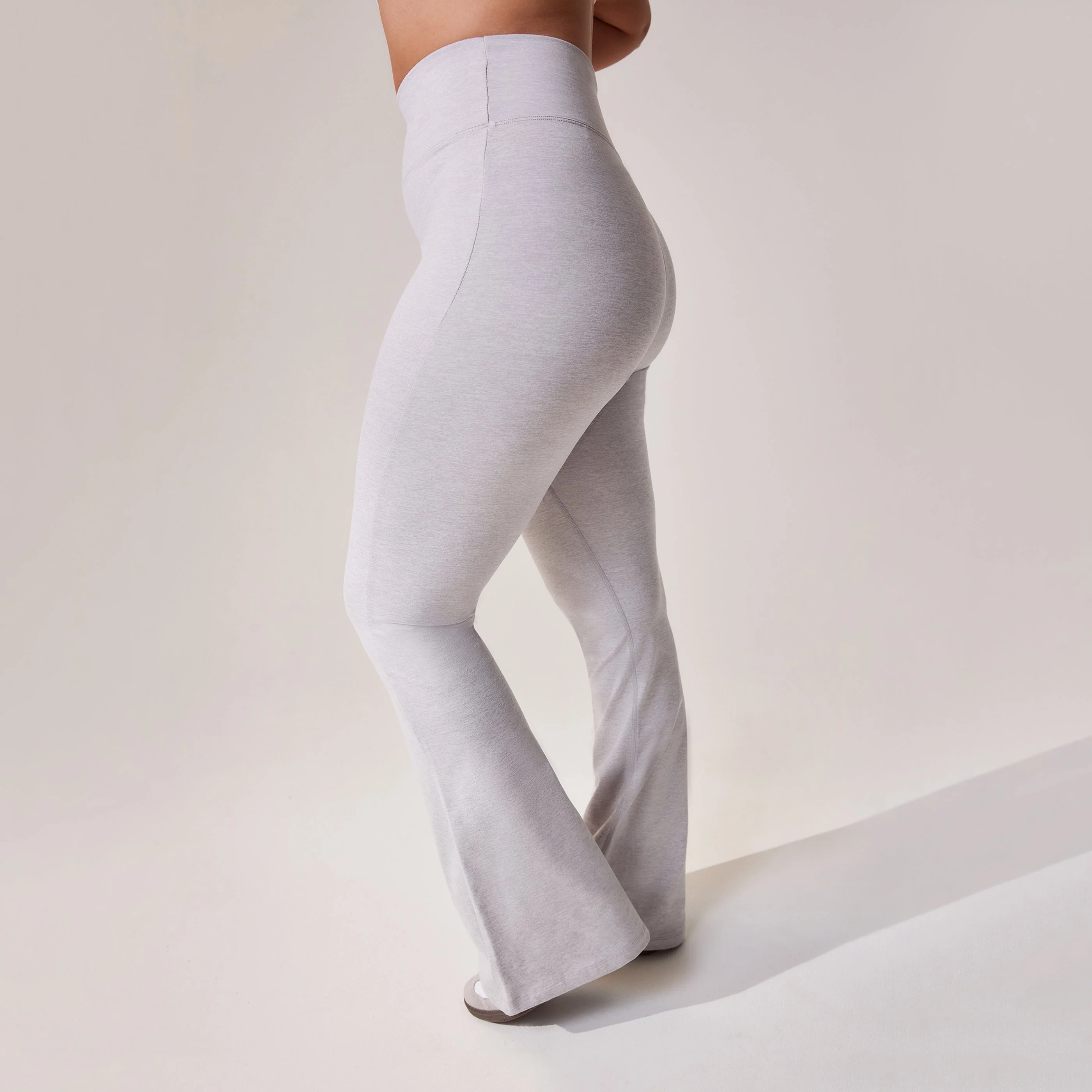 Curve Ultimate Everyday Flare Leggings - Light Grey Marl - Image 5