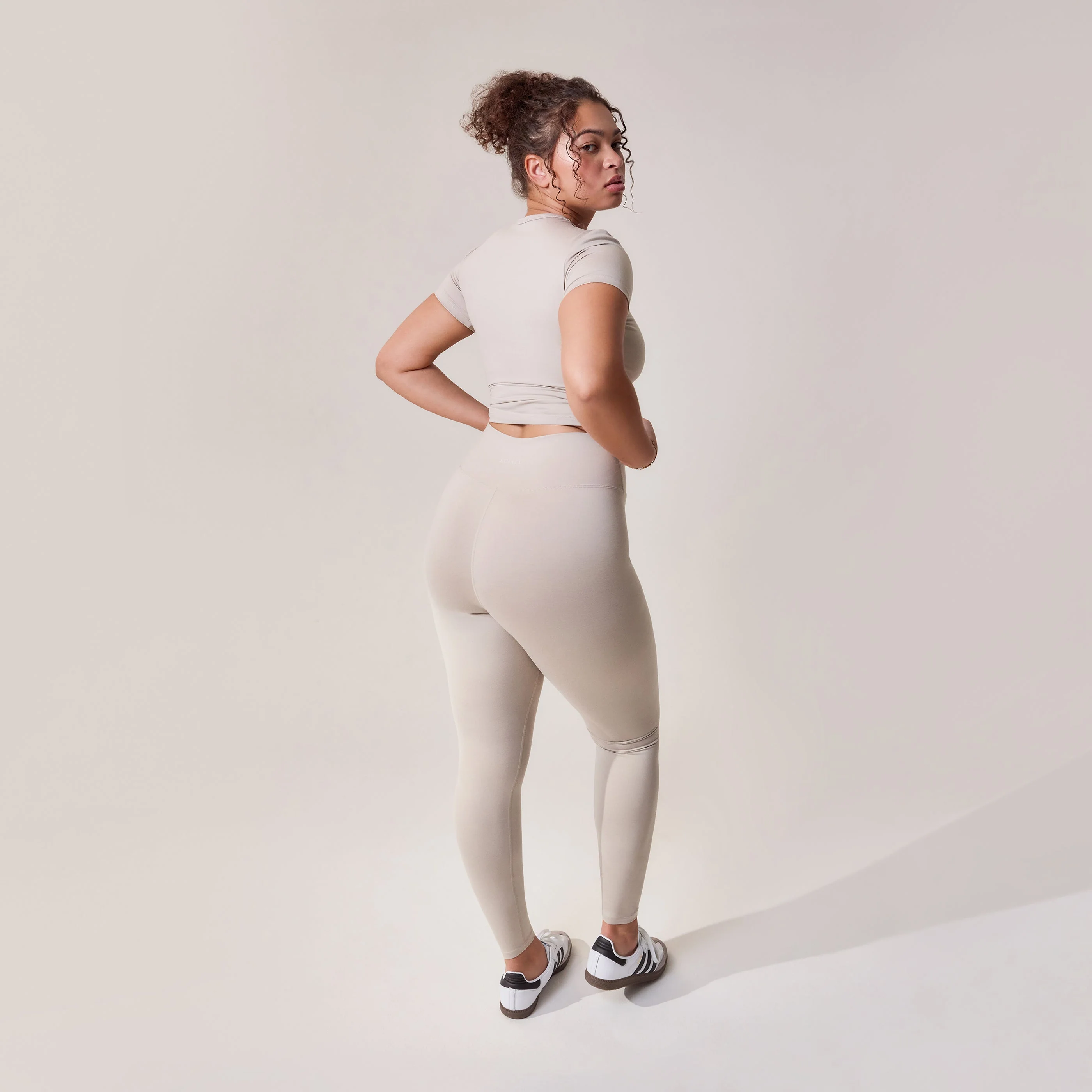 Curve Ultimate Everyday Leggings - Oatmeal Beige - Image 2