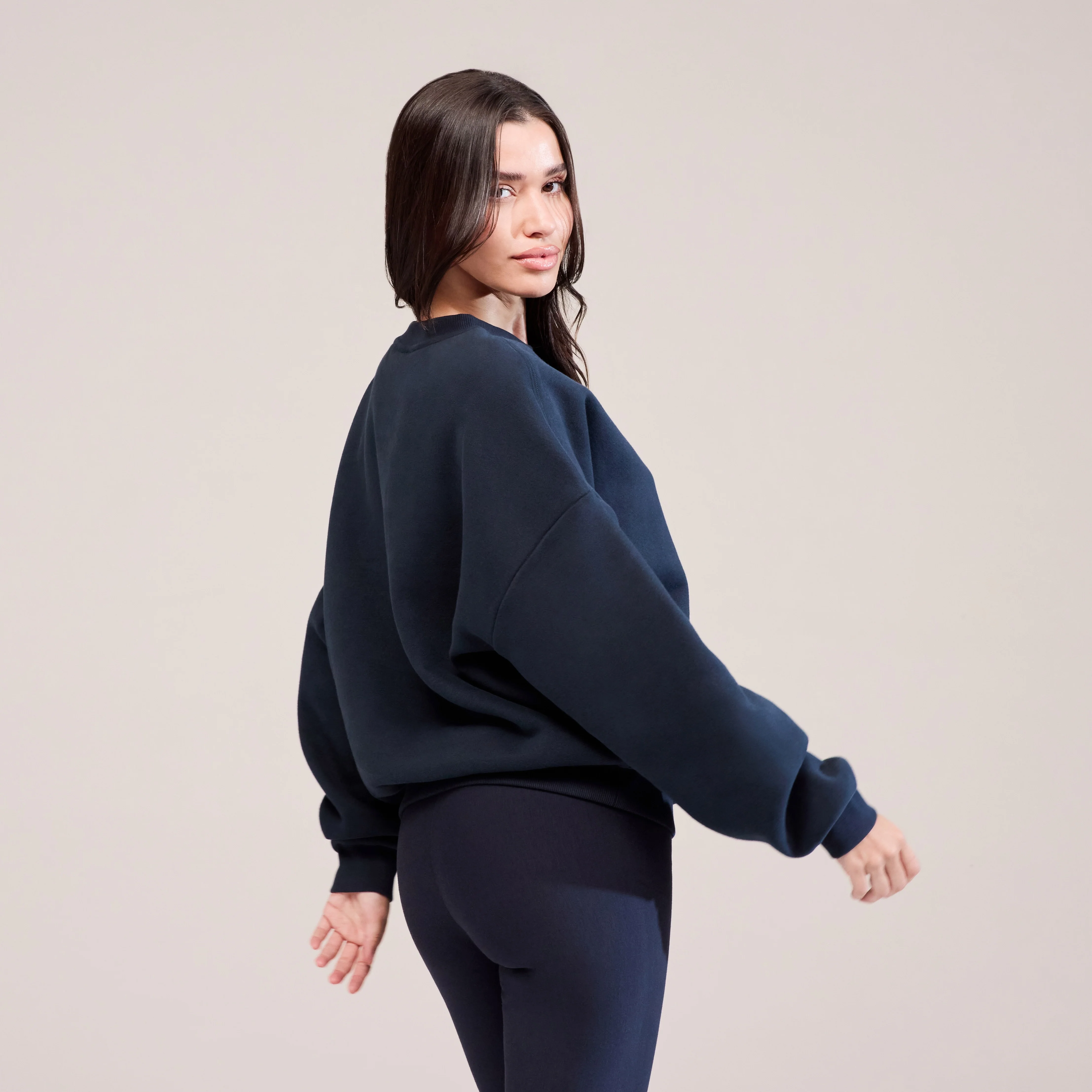 Heavyweight Oversized Sweatshirt Varsity - Vintage Navy - Image 3