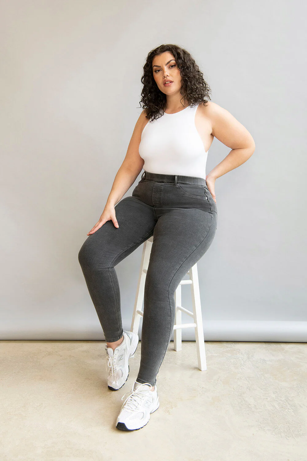 Ultimate Jeggings - Grey - Image 7