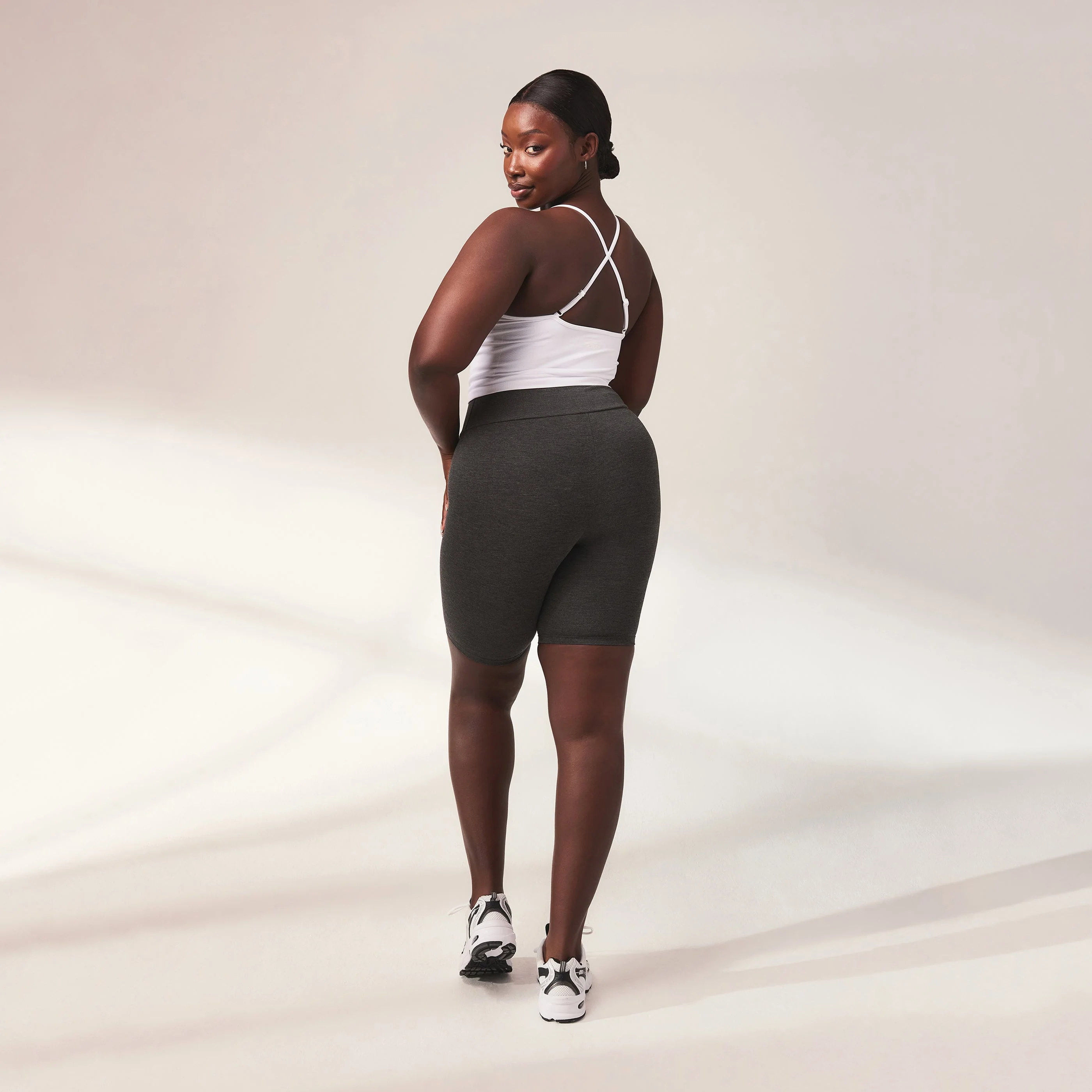 Lightweight Everyday Cycling Shorts - Dark Grey Marl - Image 3