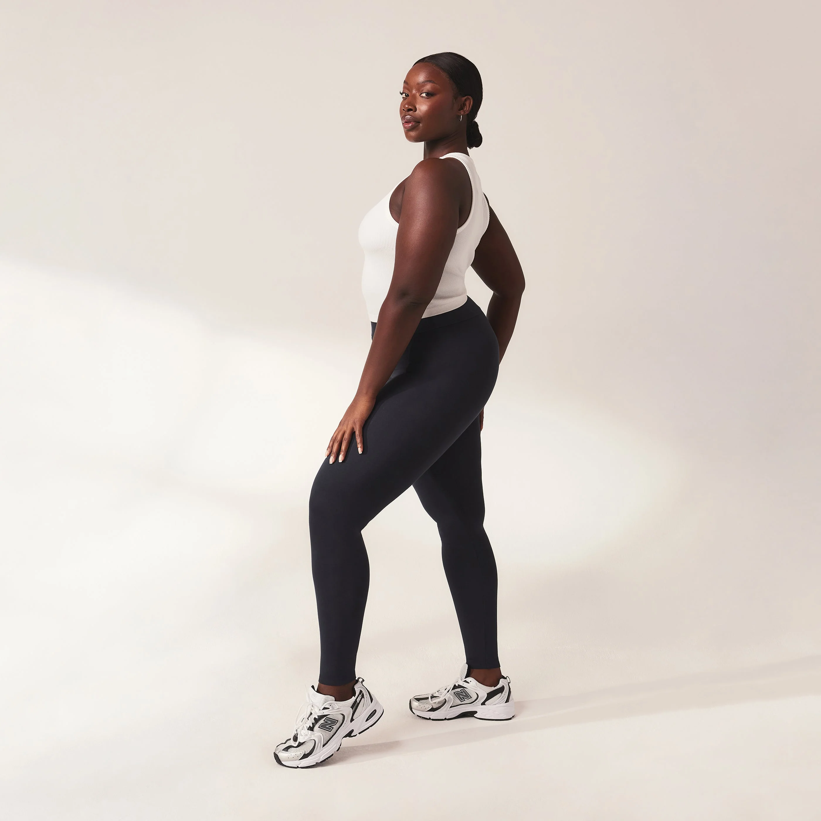 Lightweight Everyday High Waisted Leggings - Vintage Navy - Image 3