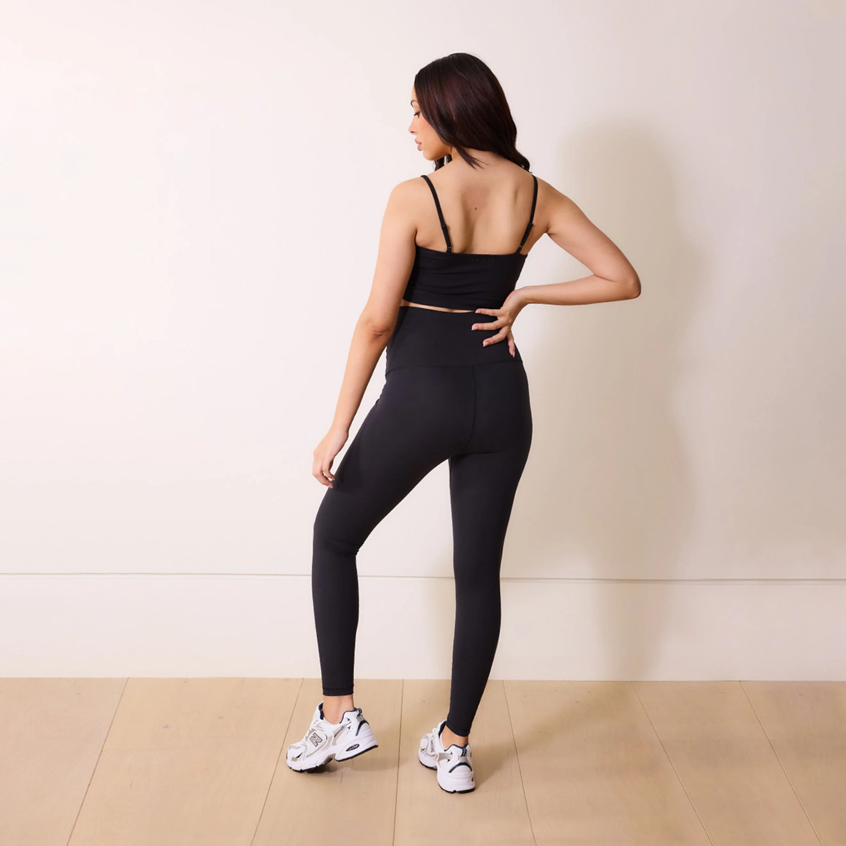 Maternity 24/7 Revitalise Leggings - Midnight Black - Image 3