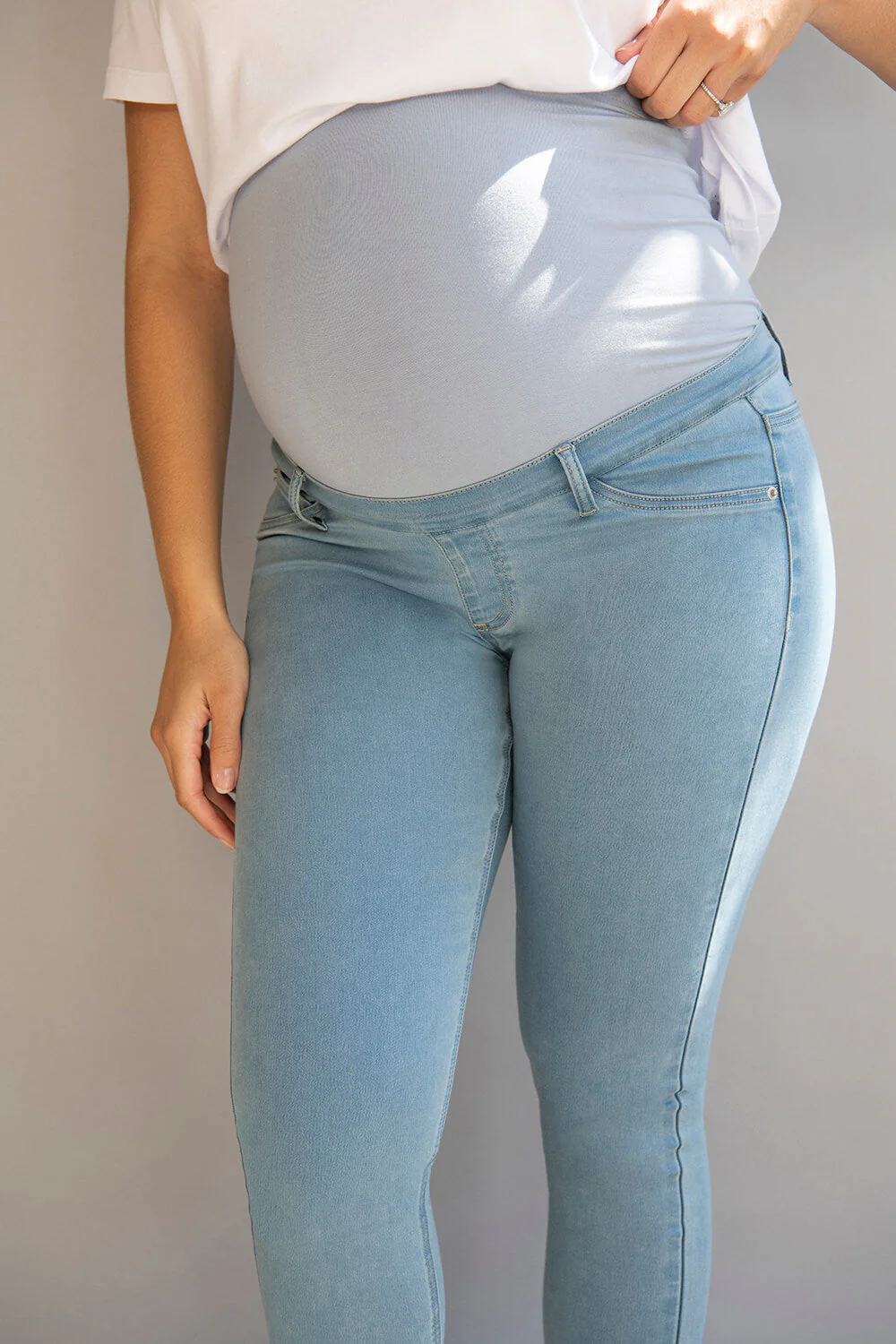 Ankle Grazer Maternity Jeggings - Light Blue - Image 3