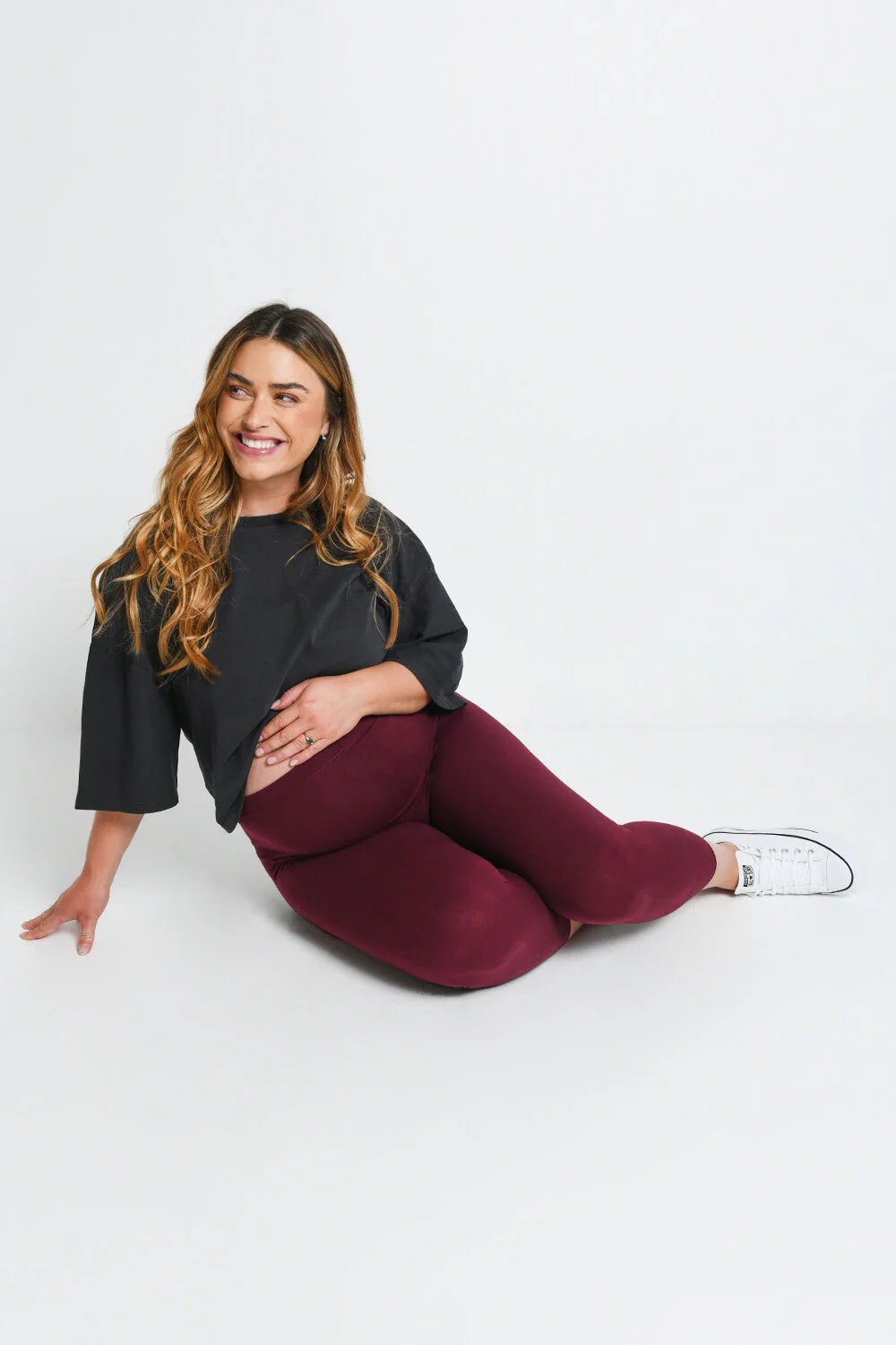 Maternity Everyday Cropped Leggings - Burgundy - Image 5