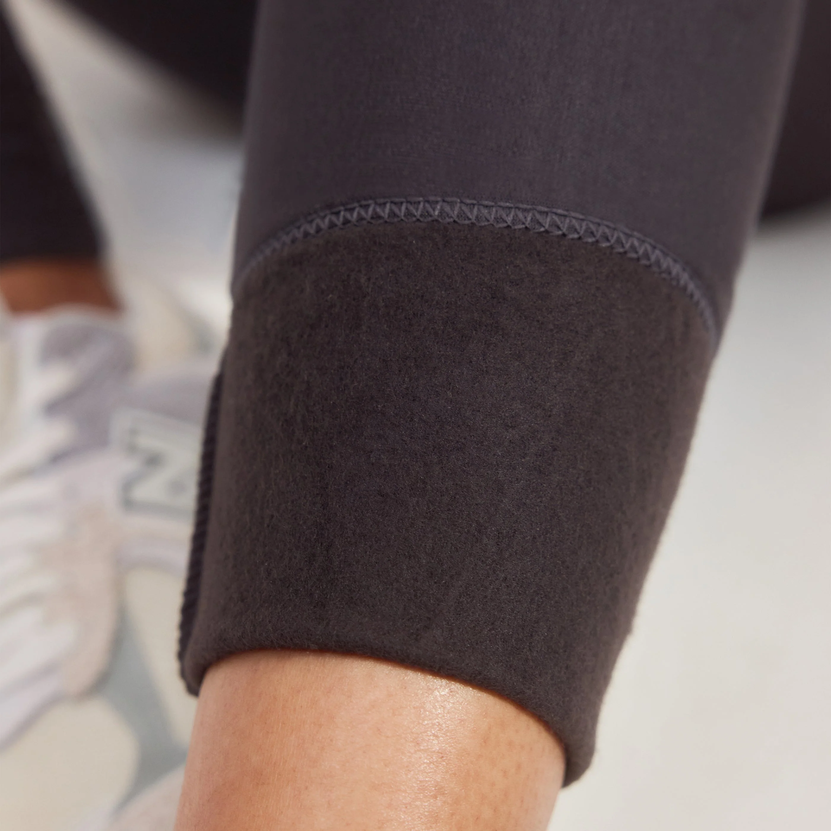 Maternity Winter Everyday Leggings - Dark Grey - Image 4