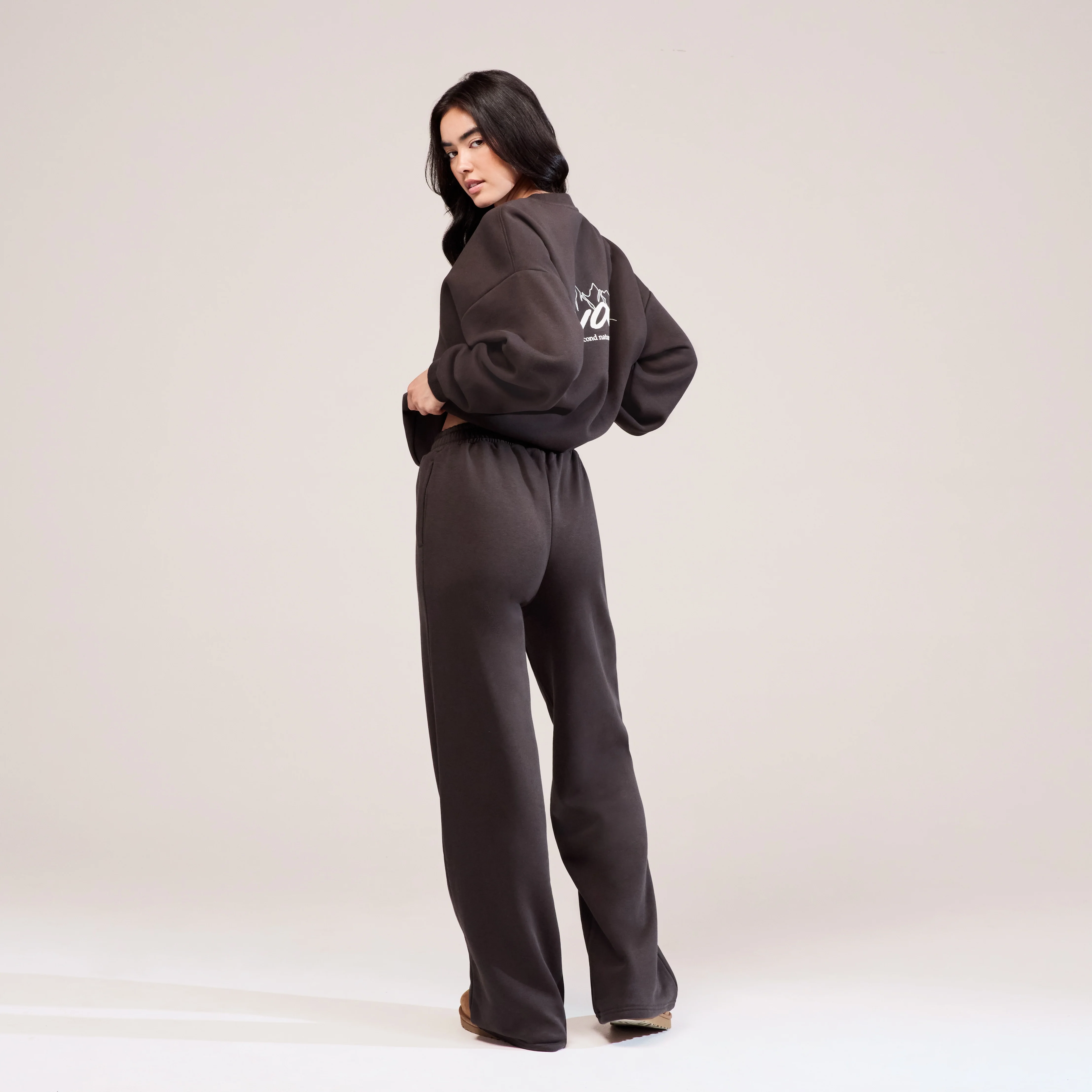 Organic Oversized Sweatshirt Landscape - Black Coffee - Image 6
