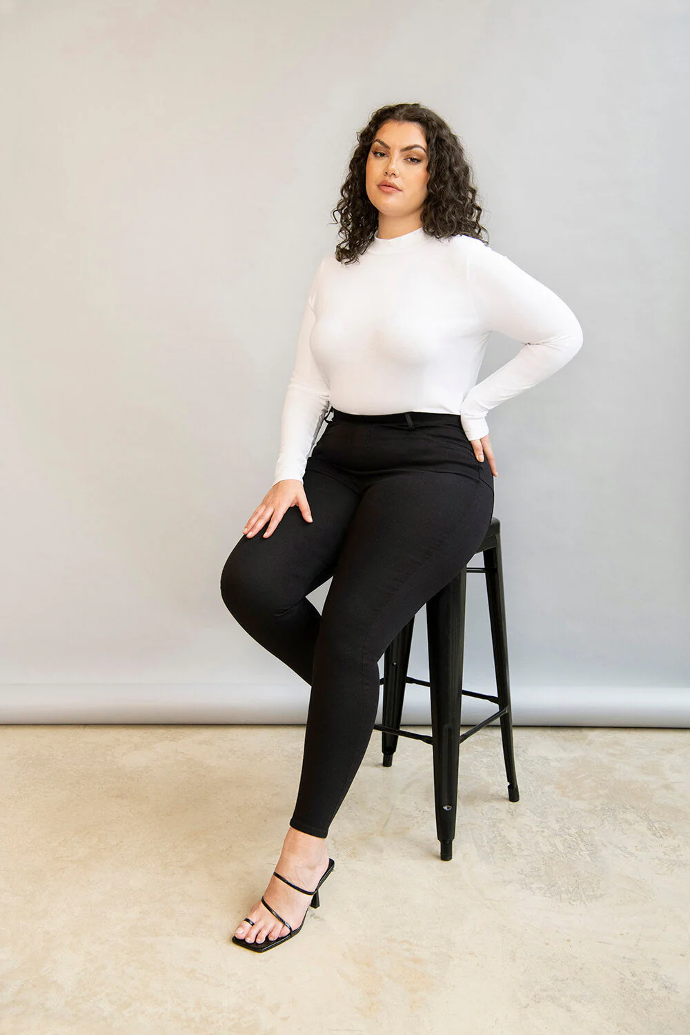 Curve Ultimate Ankle Grazer Jeggings - Black - Image 4