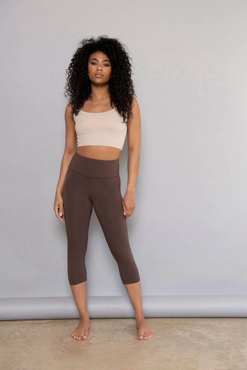 Curve Cropped Lightweight Leggings - Espresso Brown - Image 3