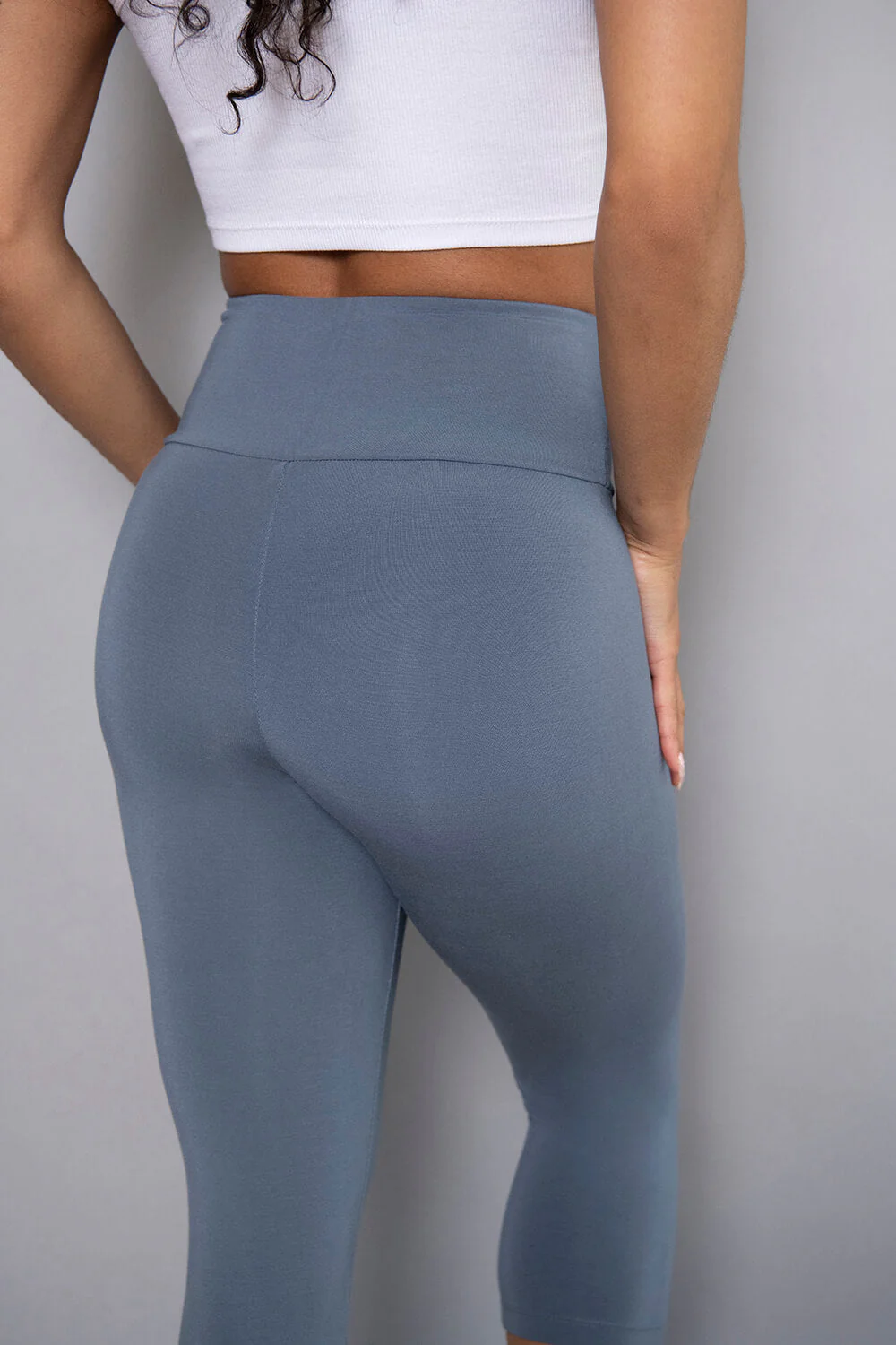 Curve Cropped Lightweight Leggings - Steel Blue - Image 4