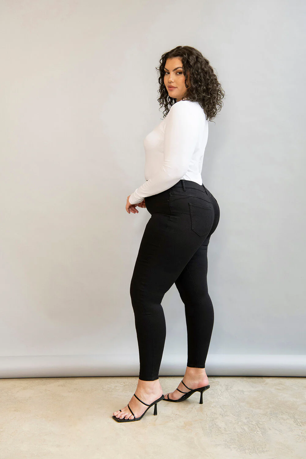 Curve Ultimate Jeggings - Black - Image 4