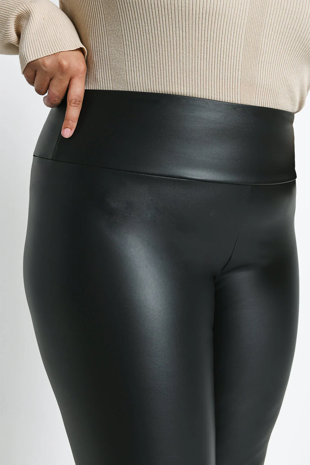 Curve Leather Look High Waisted Leggings - Black - Image 4