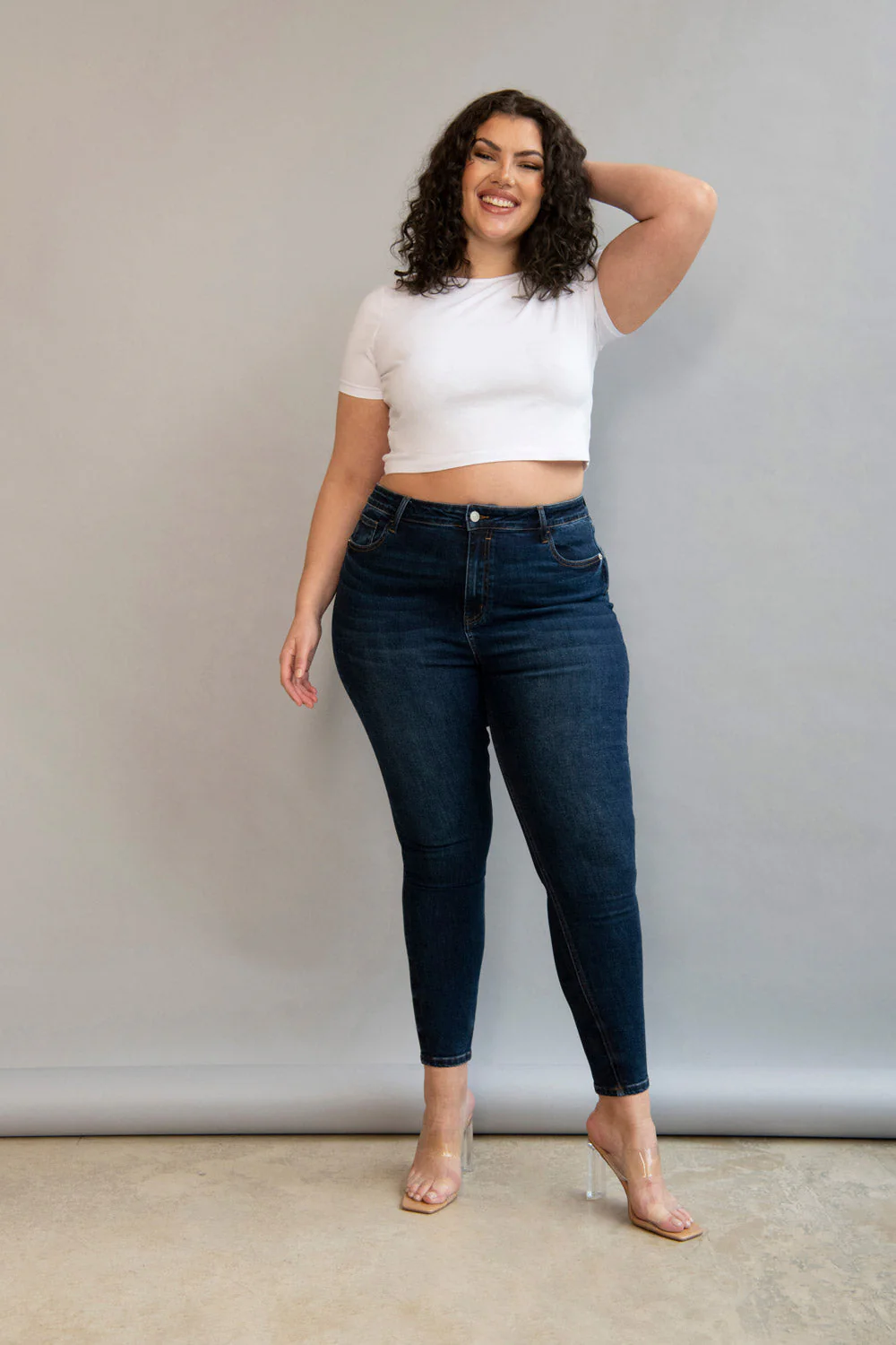 Curve Lift & Shape Jeans - Dark Blue - Image 4