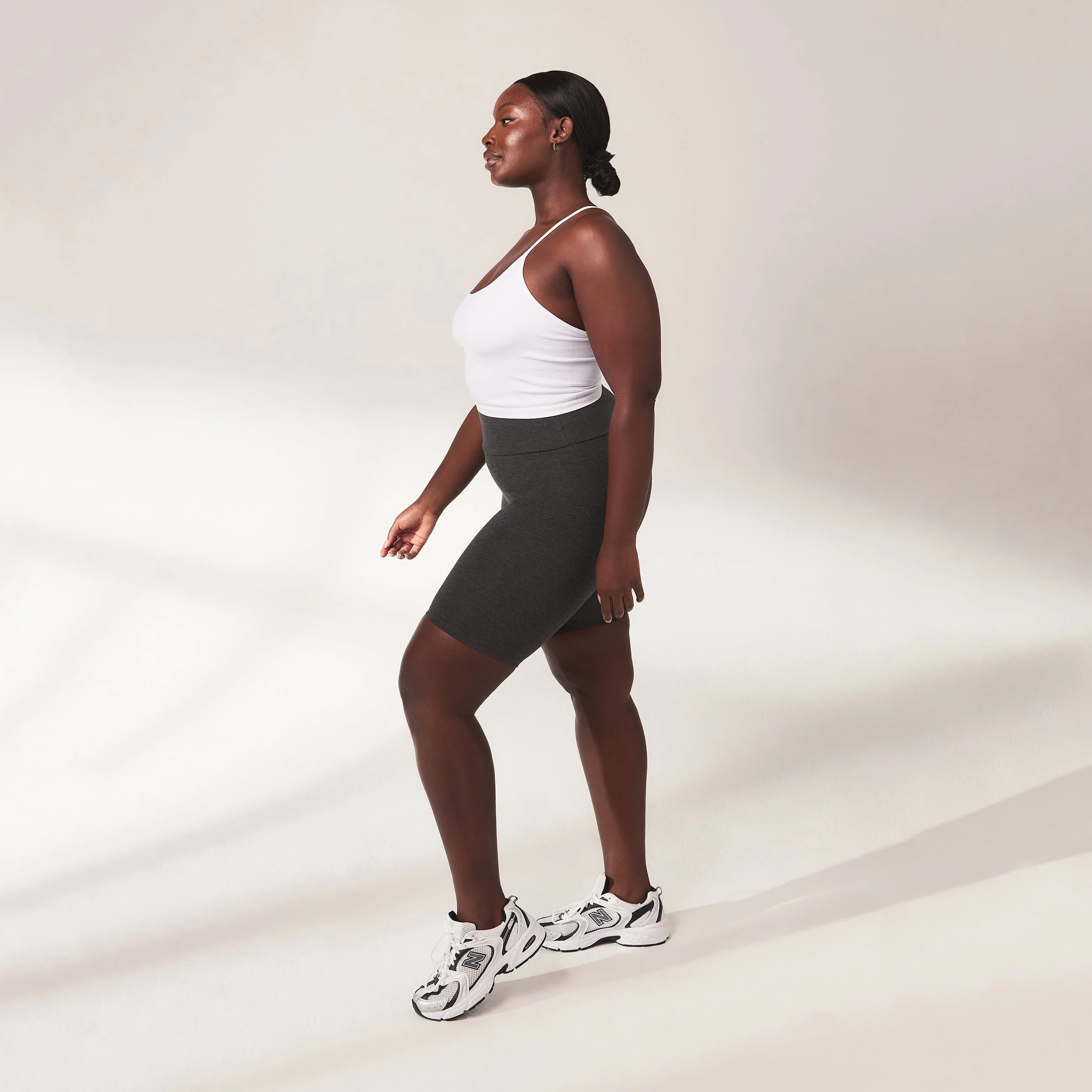 Curve Lightweight Everyday Cycling Shorts - Dark Grey Marl - Image 2