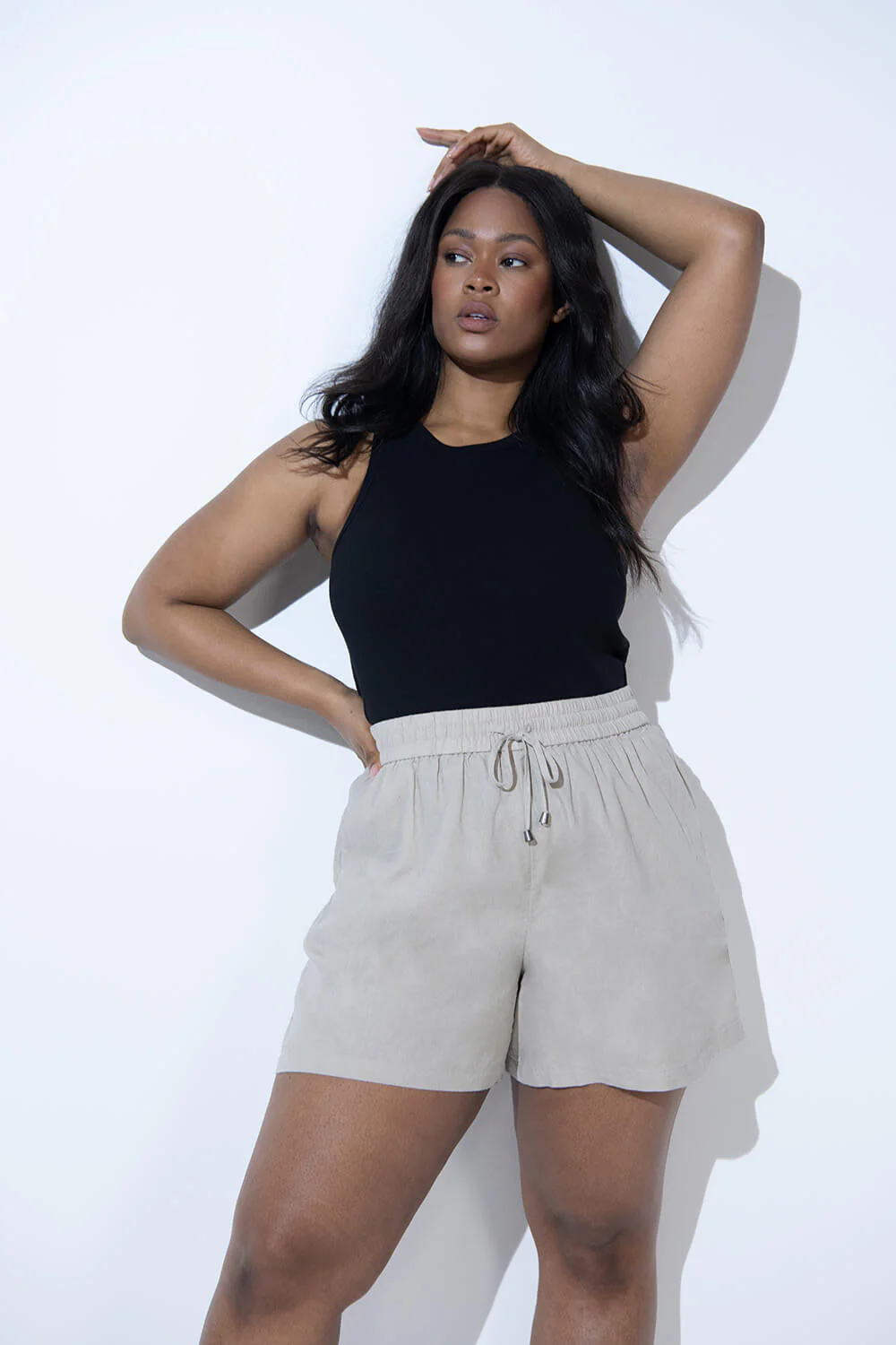 Curve Linen Shorts - Stone - Image 5