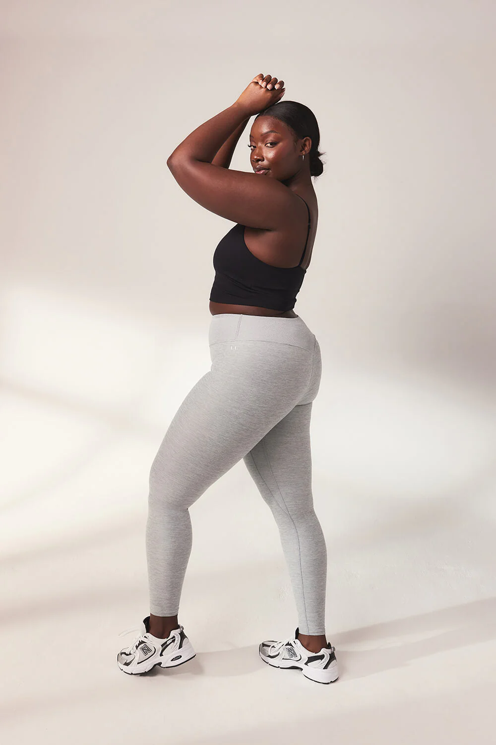 Curve Ultimate Soft-Touch High Waisted Leggings - Light Grey Marl - Image 7