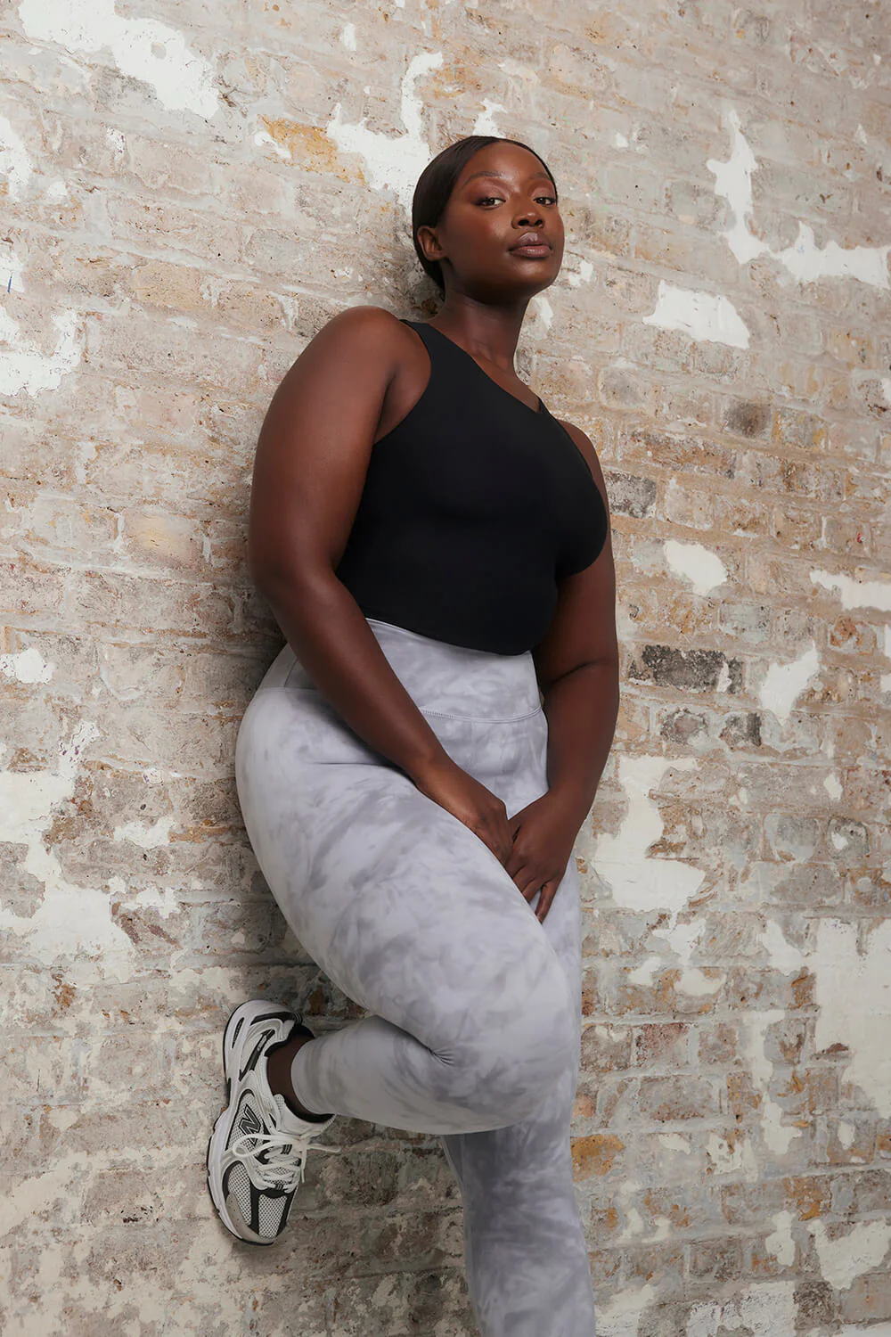 Revitalise 7/8 High Waisted Leggings - Sky Grey Tie Dye - Image 4