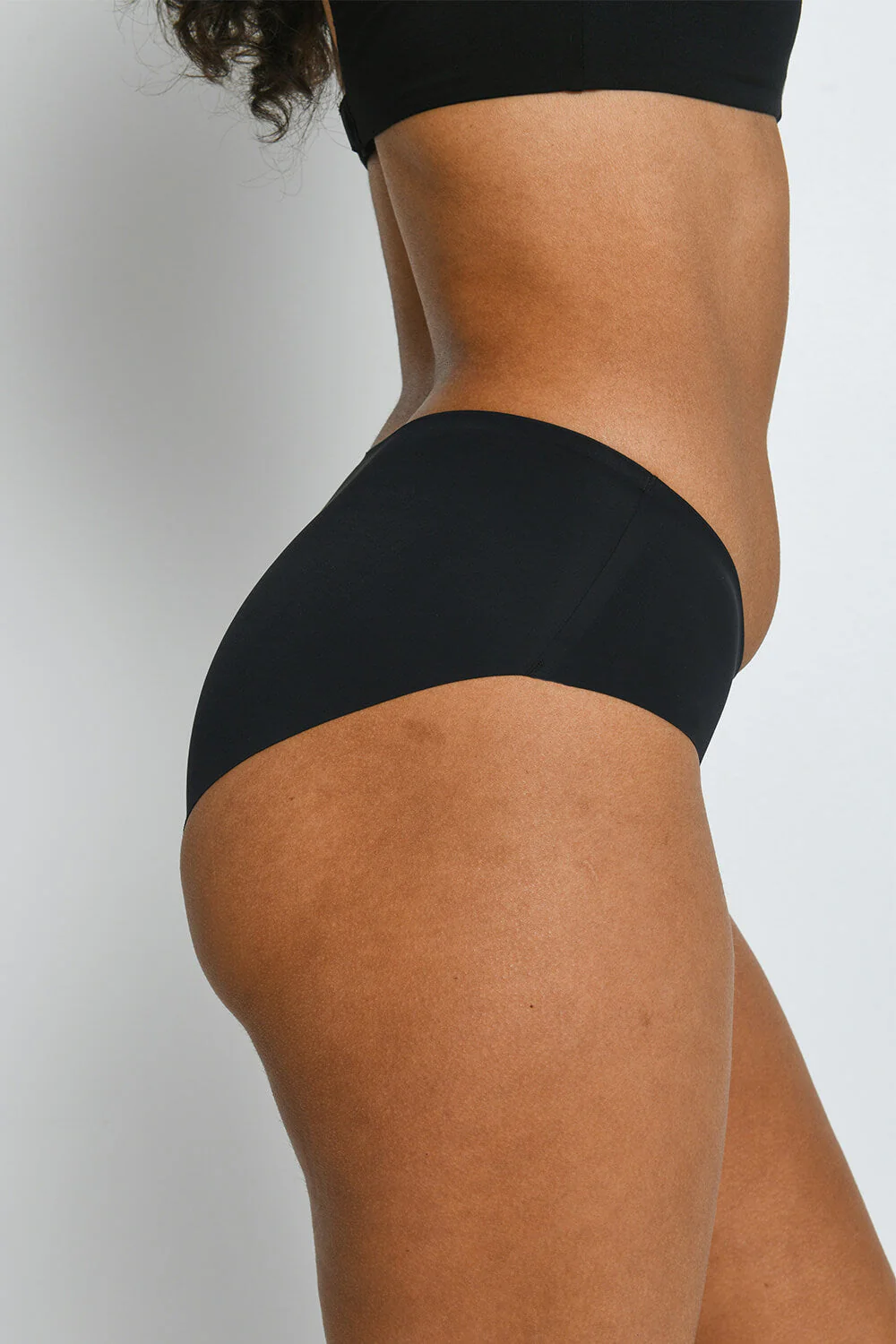 Seamless Midi Knickers 3 Pack - Image 2
