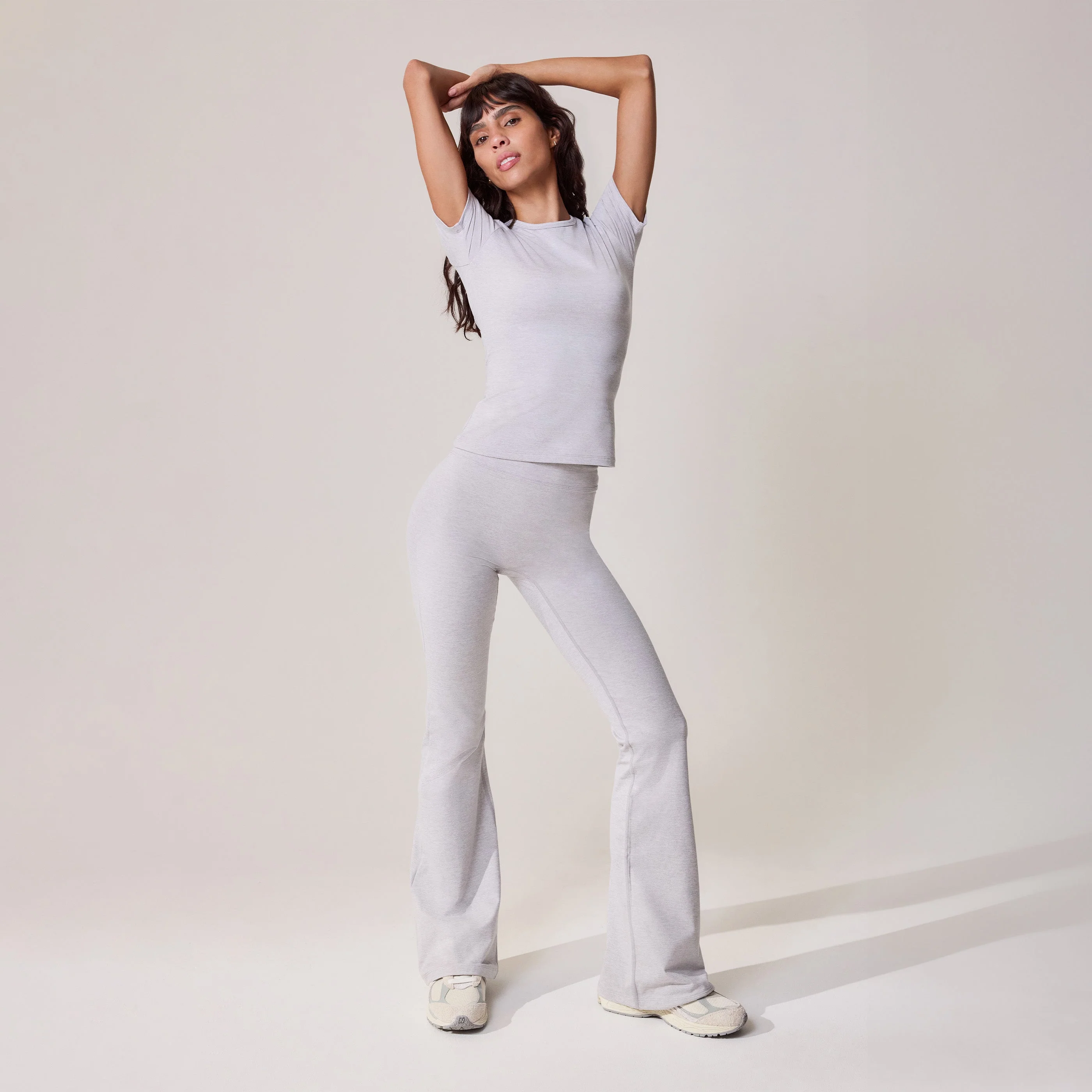 Ultimate Everyday Flare Leggings - Light Grey Marl - Image 2