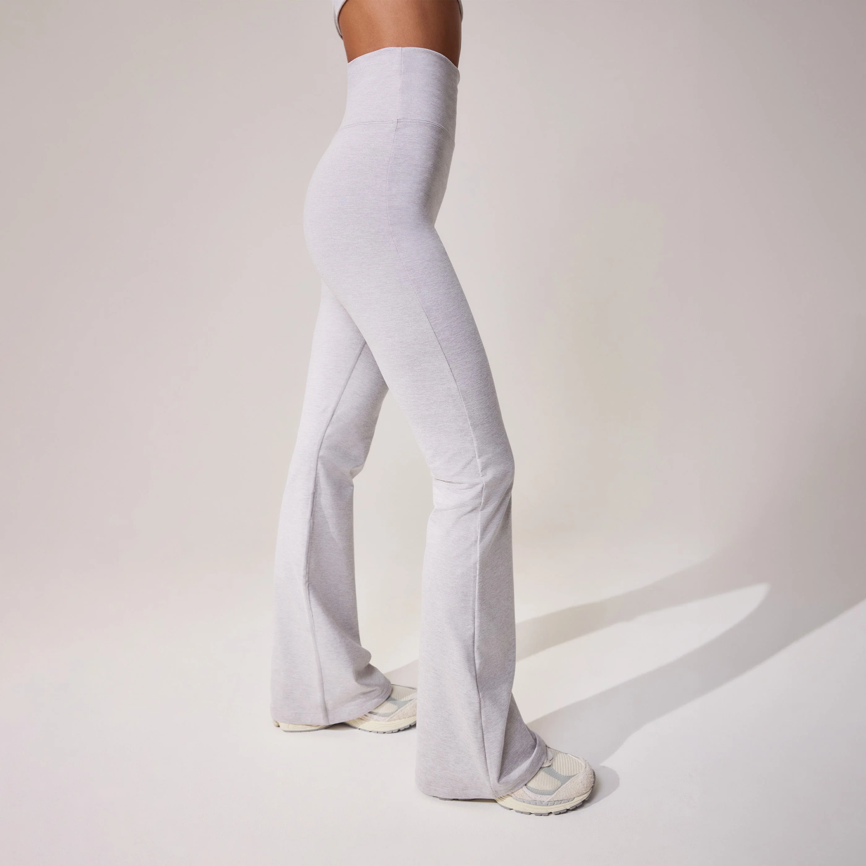 Ultimate Everyday Flare Leggings - Light Grey Marl - Image 3