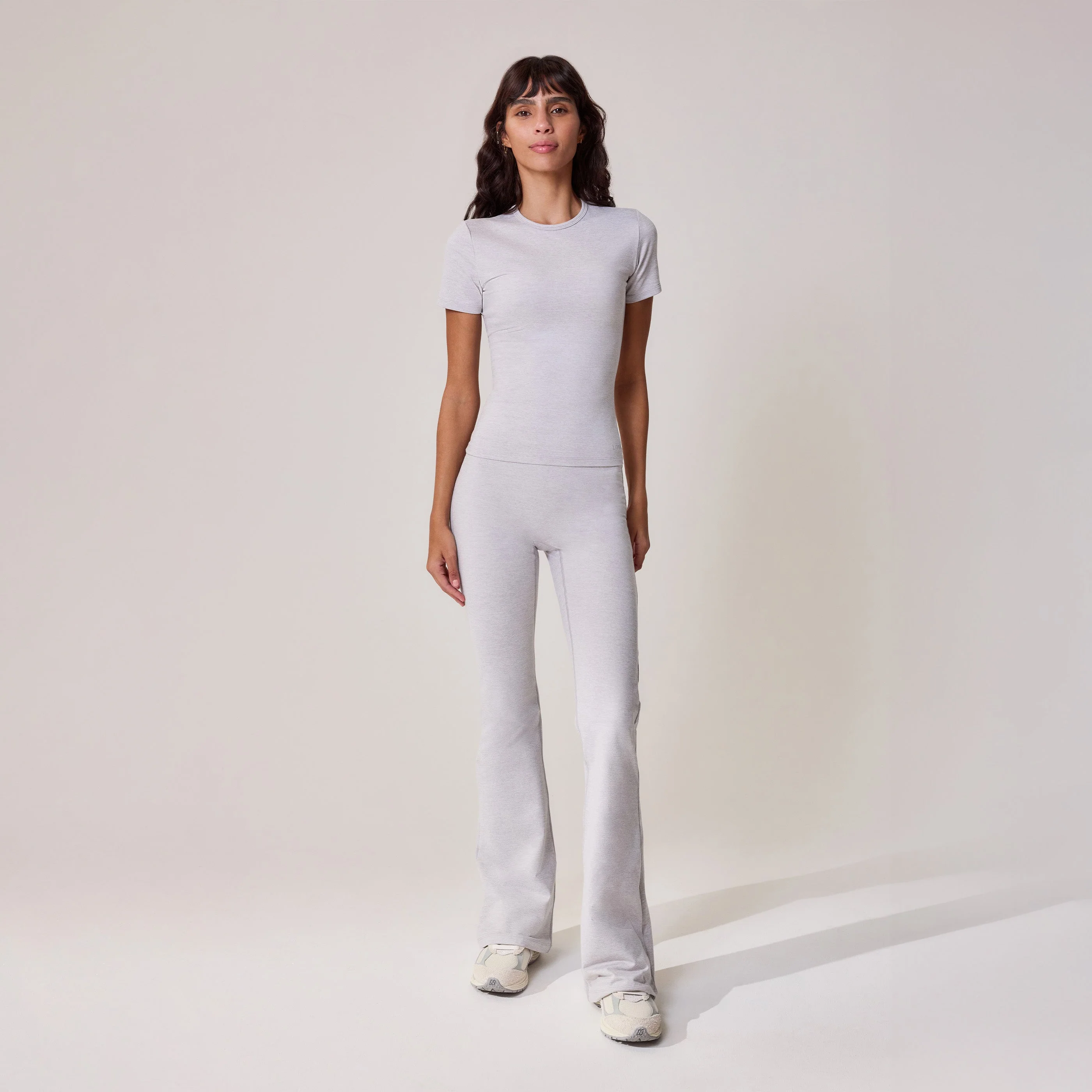 Ultimate Everyday Flare Leggings - Light Grey Marl - Image 4