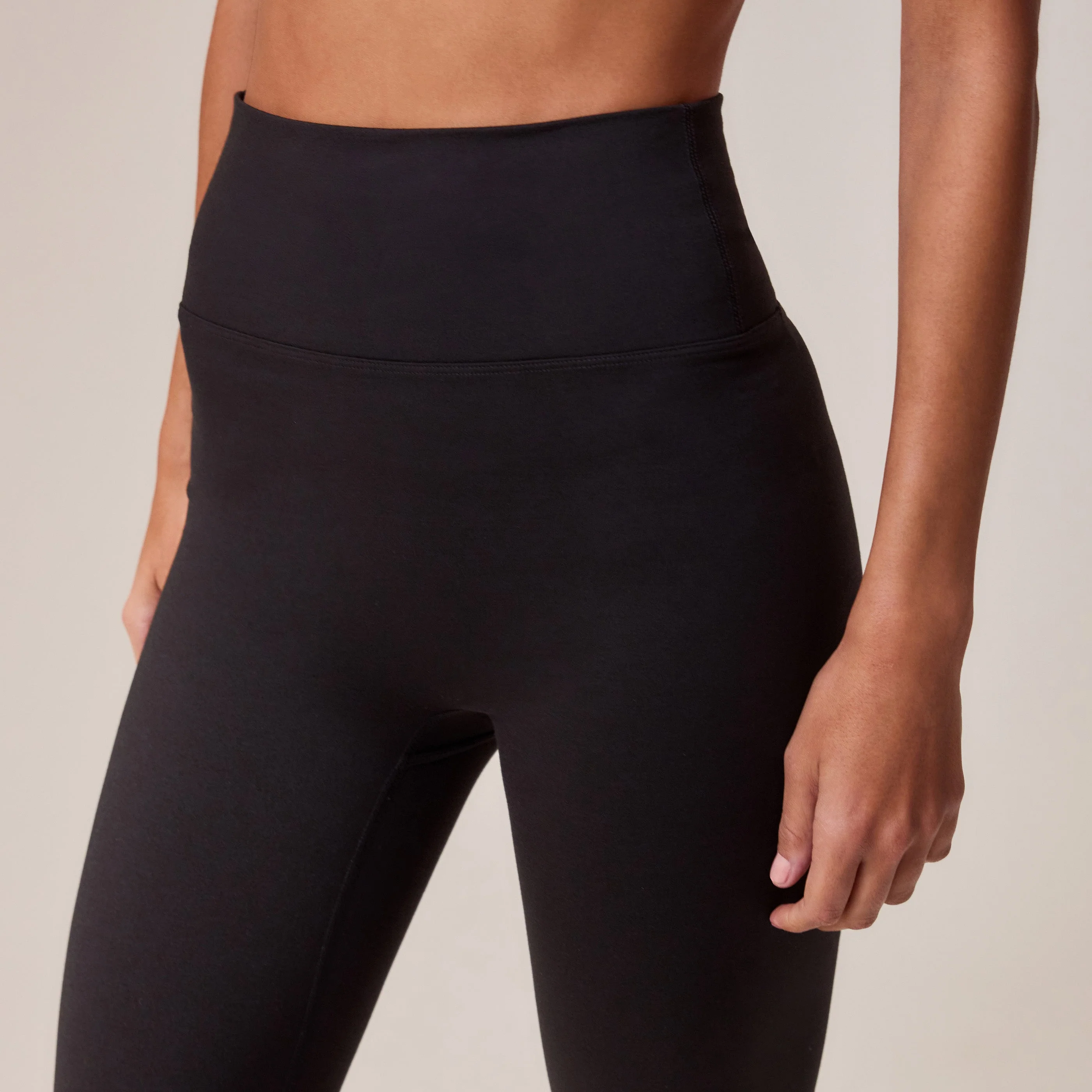 Ultimate Everyday Leggings - Black - Image 4