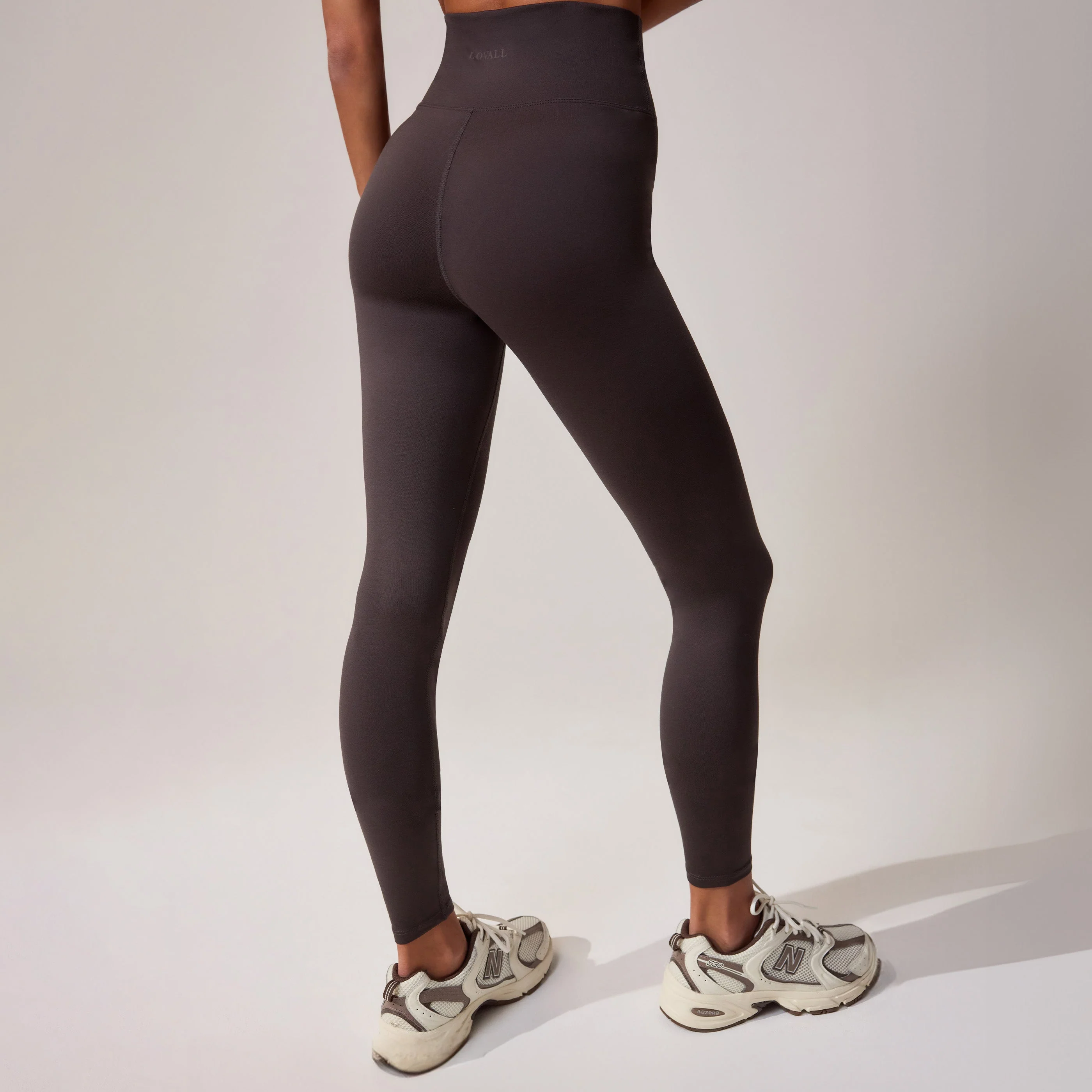 Ultimate Everyday Leggings - Black Coffee - Image 4