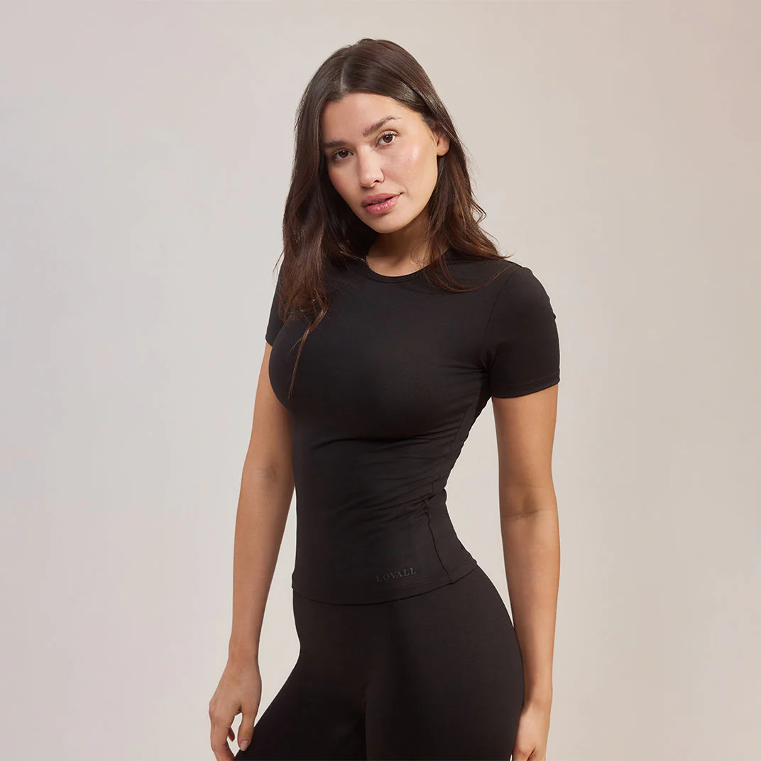 Ultimate Everyday T-shirt - Black - Image 6