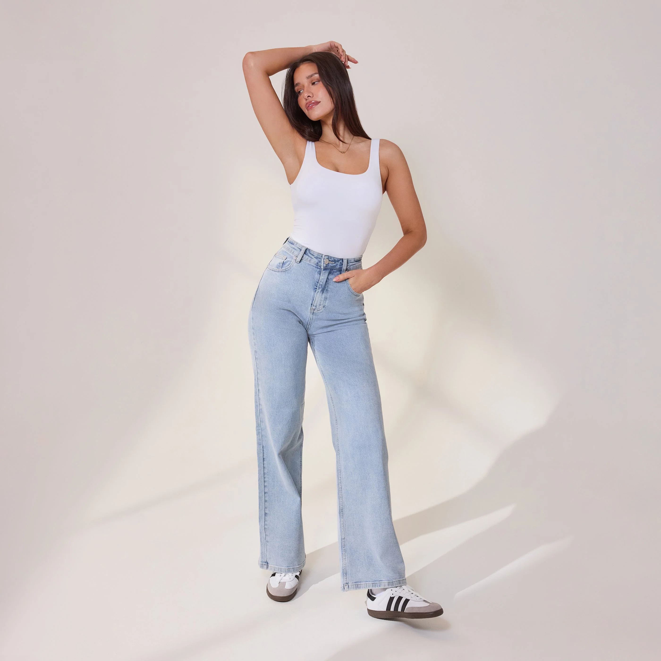 Wide Leg Jeans - Light Bleach - Image 2
